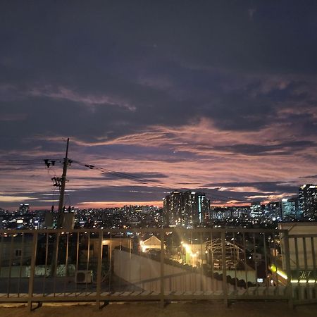 Brand New 2 Bedroom Apartment #6 서울특별시 외부 사진