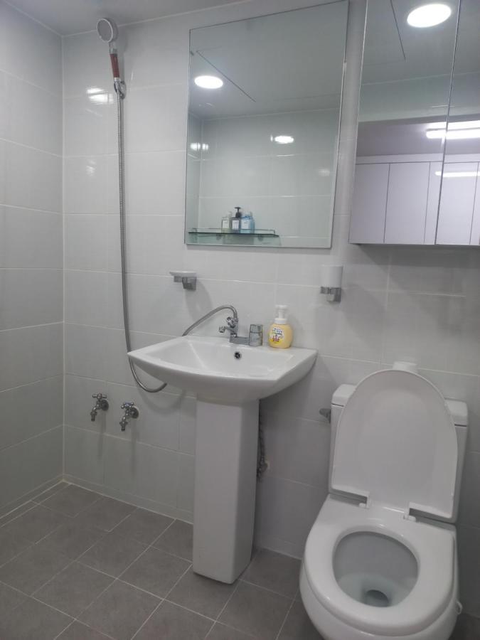 Brand New 2 Bedroom Apartment #6 서울특별시 외부 사진